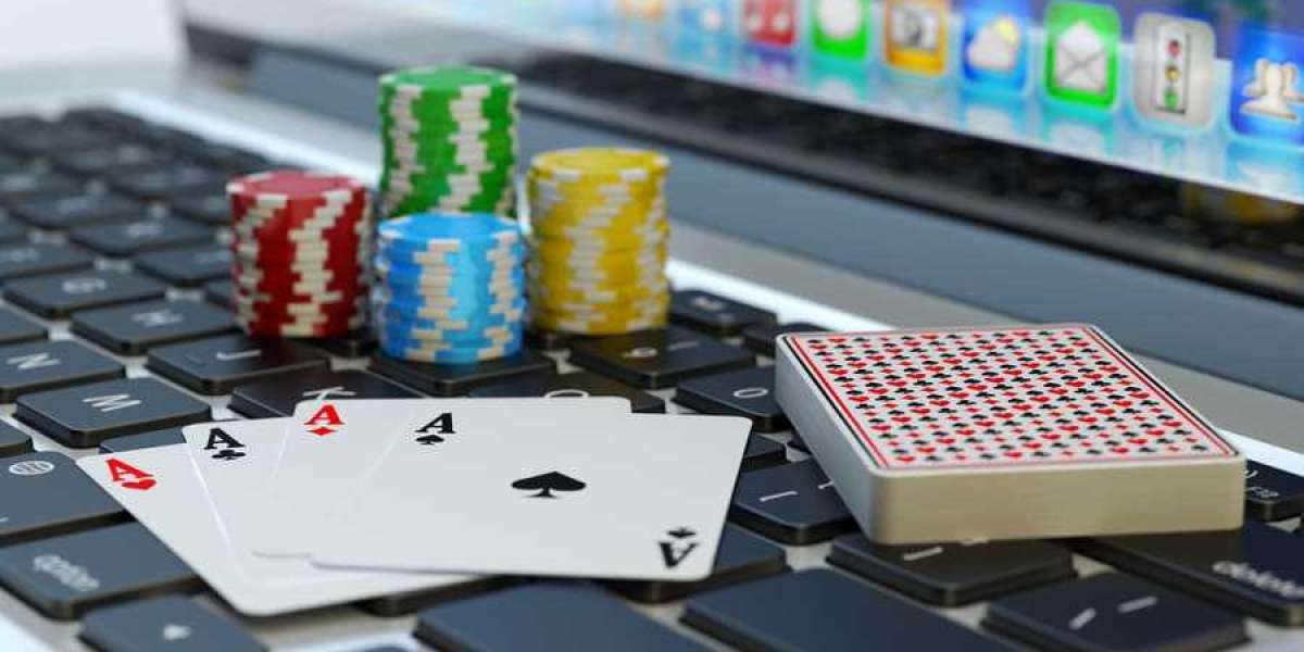 Mastering the Art of Playing Online Slots